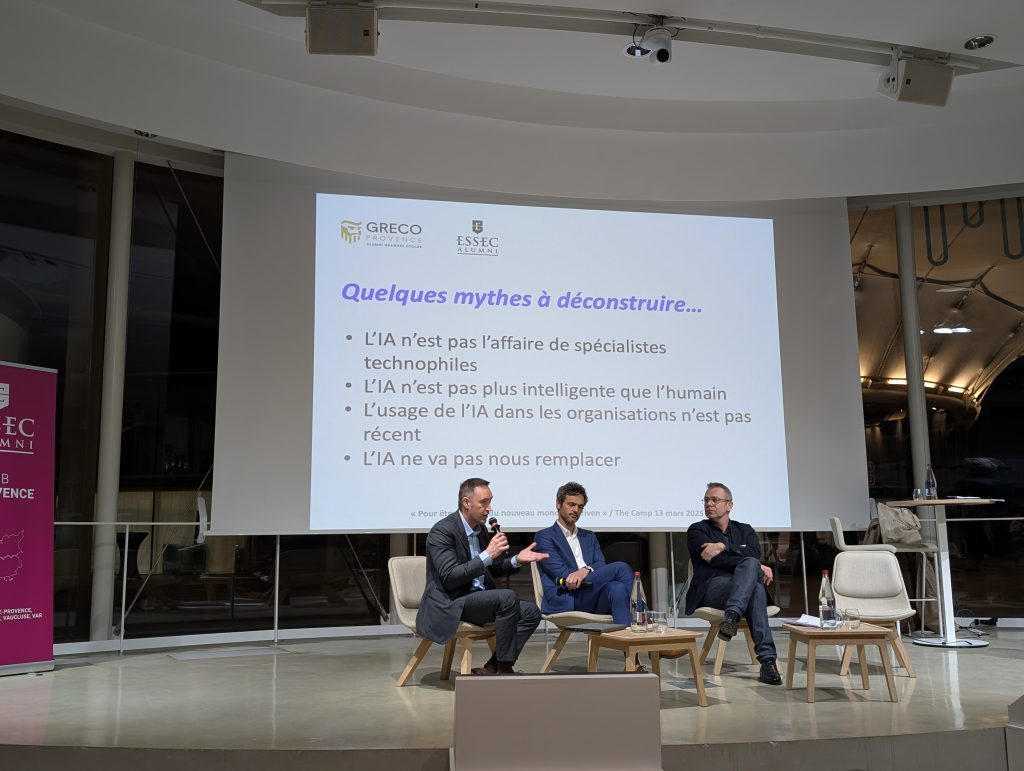 Conférence sur l'IA : Pour être au rendez vous du nouveau monde AI-Driven 2 Pour être au rendez-vous du nouveau monde AI-Driven : Florian Clarte, Luca Rotoni et Julien Malaurent